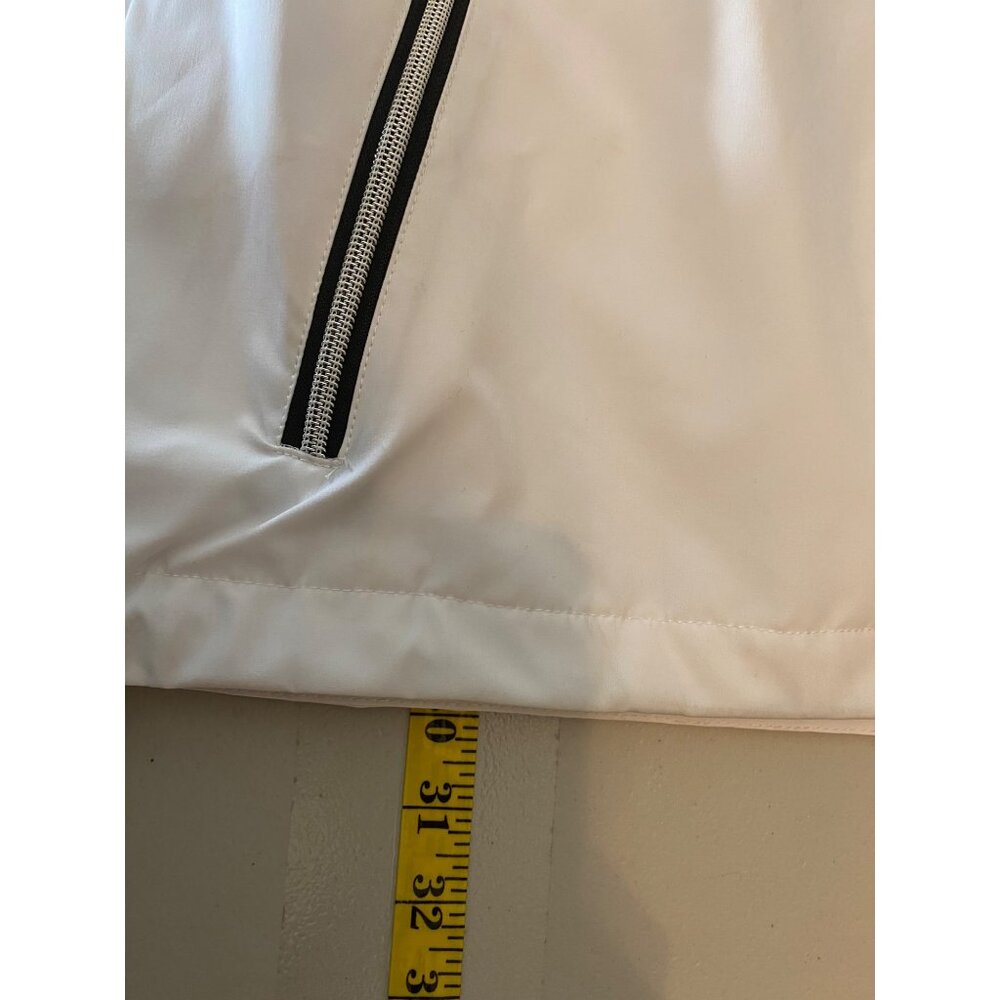 Jim Beam Branded White Hood Windbreaker Jacket Black Trim Zipper Pocket Medium - Picture 6 of 9